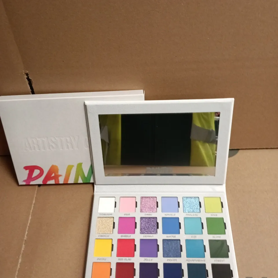 PAINTED BY JAMES CHARLES ARTISTRY CANVAS MAKE-UP PALETTE WITH MIRROR – MULTICOLOUR EYESHADOWS