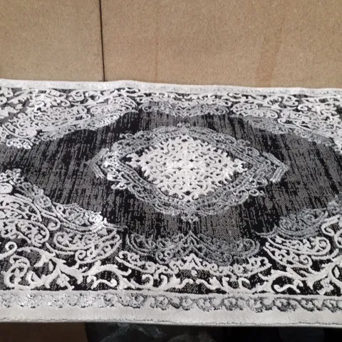 BRAND NEW PACO HOME ELIZABETH ELI052 AREA RUG IN BLACK (80X150CM)