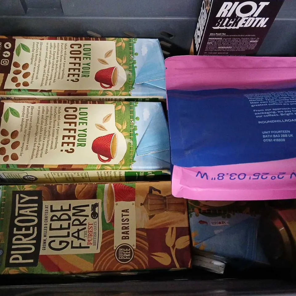 TOTE OF APPROX 7 ASSORTED FOOD ITEMS TO INCLUDE - ENSURE , ZOOKI VITAMIN C , PUREOATS ETC