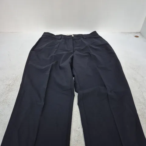 HOUSE OF BRUAR MEN'S TROUSERS – SIZE 16S