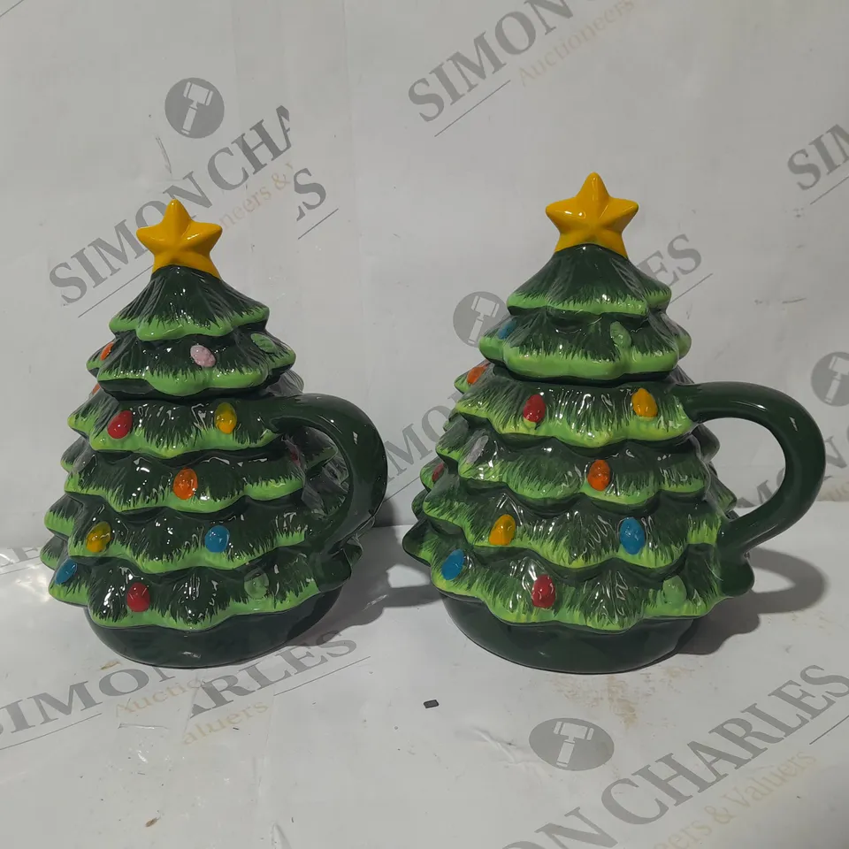 2X CHRISTMAS TREE MUGS GREEN