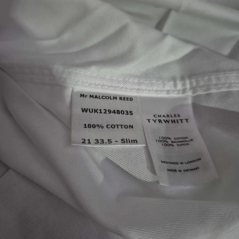 CHARLES TYRWHITT CUSTOM WHITE COTTON SHIRT – SLIM FIT, NECK 21IN, SLEEVE 33.5IN