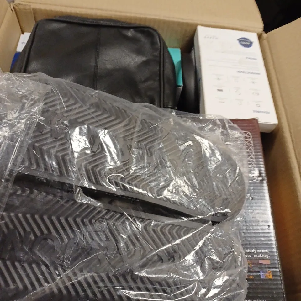 BOX OF APPROX 10 ASSORTED ITEMS TO INCLUDE - KVIDIO WIRELESS HEADPHONES - UNBRANDED COLOURFUL NIGHT LIGHT - GOOD SMART SENSOR LIGHT ECT