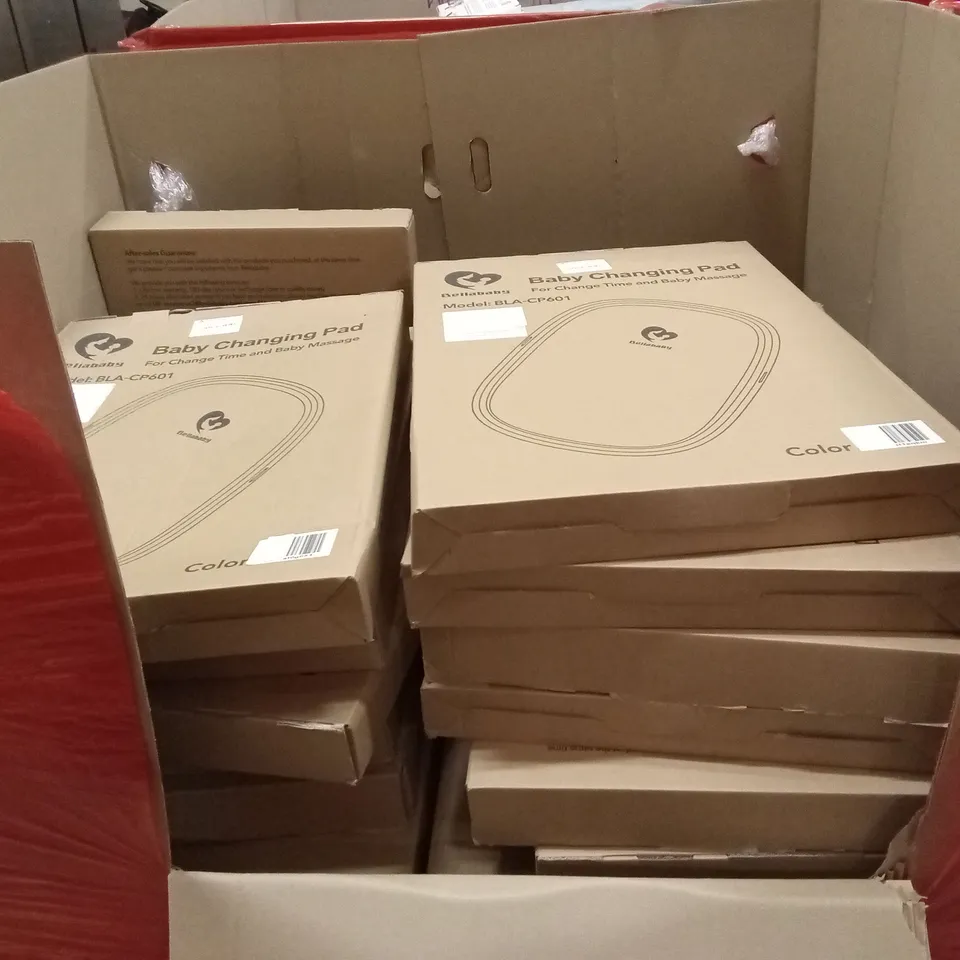 PALLET TO CONTAIN A LARGE QUANTITY OF BABY CHANGING PADS