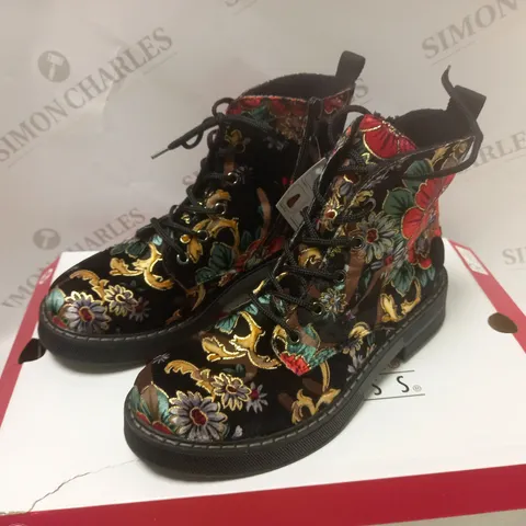 BOXED RIEKER ANTISTRESS MULTICOLOURED BOOTS - SIZE 9