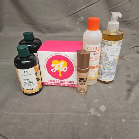 APPROXIMATEY 20 HEALTH AND BEAUTY PRODUCTS TO INCLUDE - CANTU FOR KIDS SHAMPOO - FLO BAMBOO DAY PADS - BODY SHOP SHOWER GEL - ETC