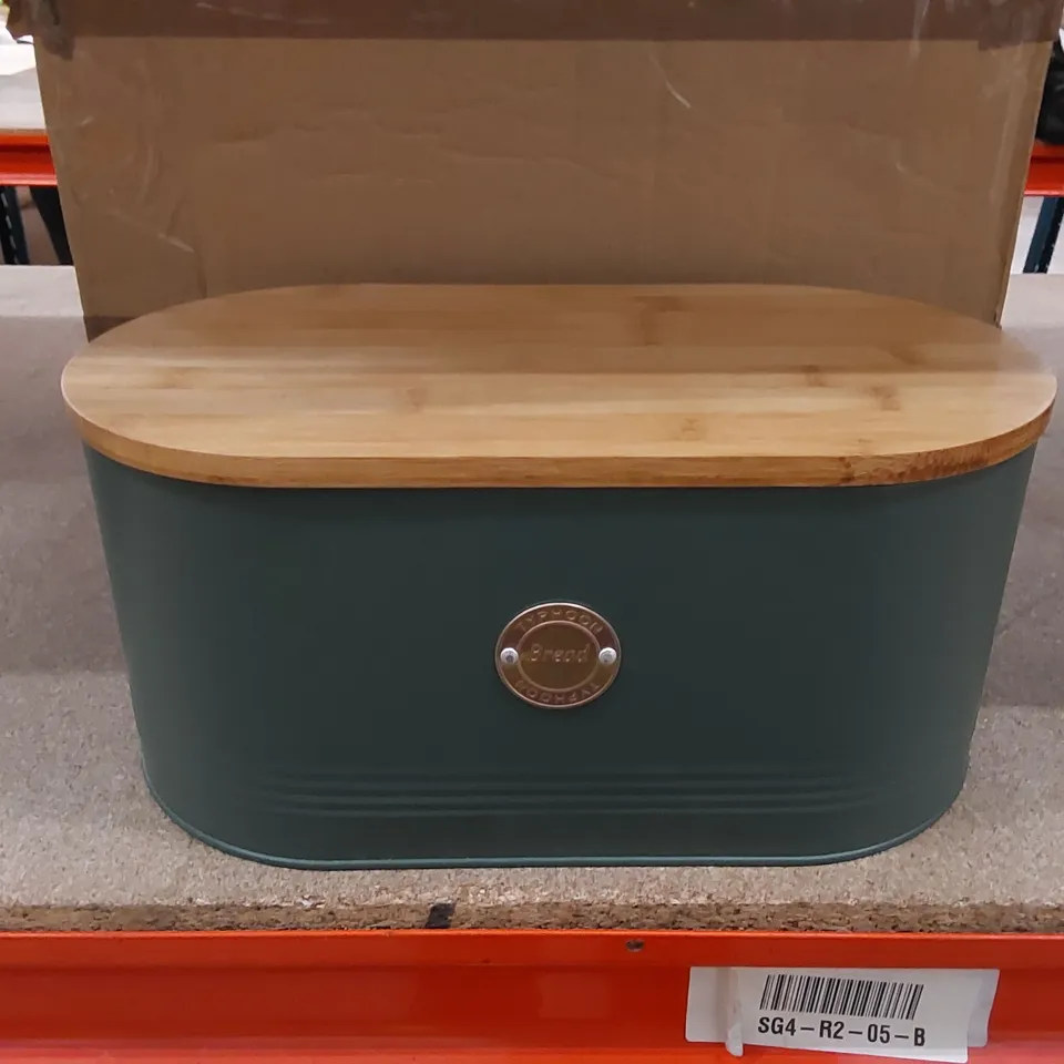 BOXED LIVING BREAD BIN 