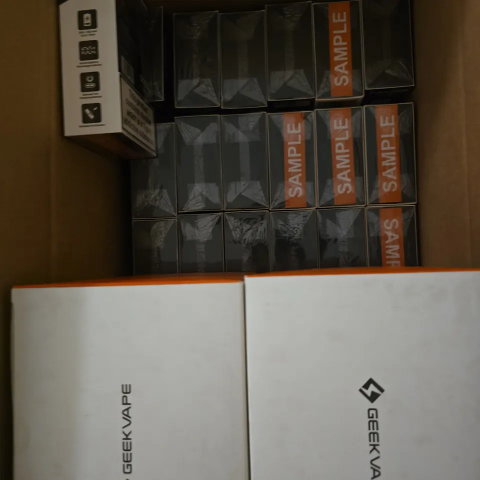 APPROXIMATELY 15 ASSORTED E-CIGARETTE PRODUCTS TO INCLUDE - ASPIRE, GEEKVAPE ETC
