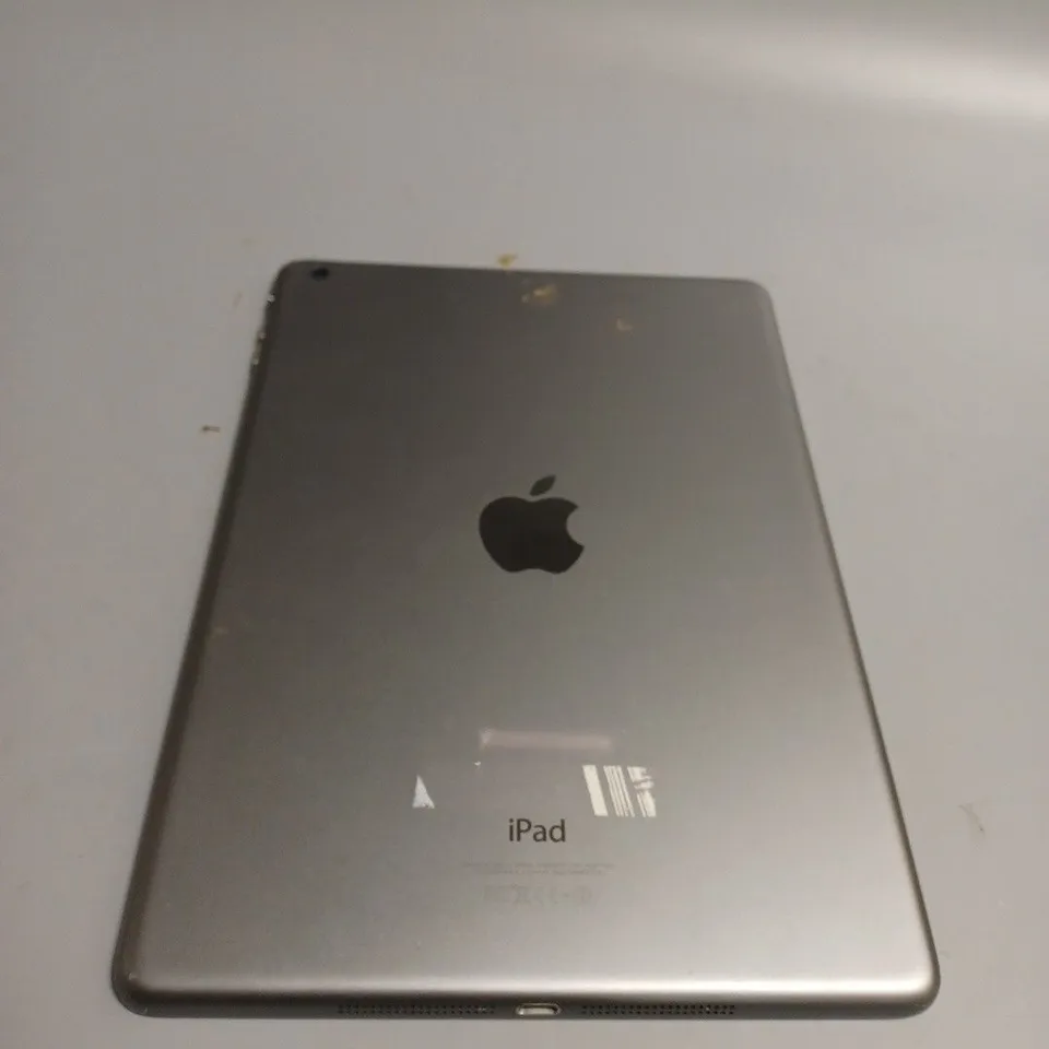 APPLE IPAD AIR 