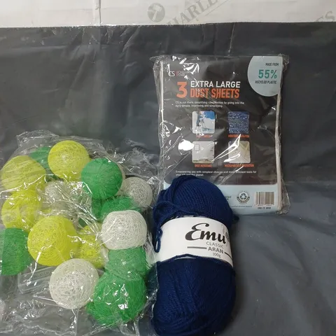 APPROXIMATELY 20 ASSORTED HOUSEHOLD ITEMS TO INCLUDE FURNITURE COVERS, BALL LIGHTS AND KNITTING YARN