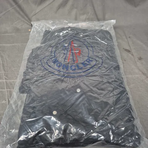 MONCLER BLACK PADDED COAT SIZE UNSPECIFIED