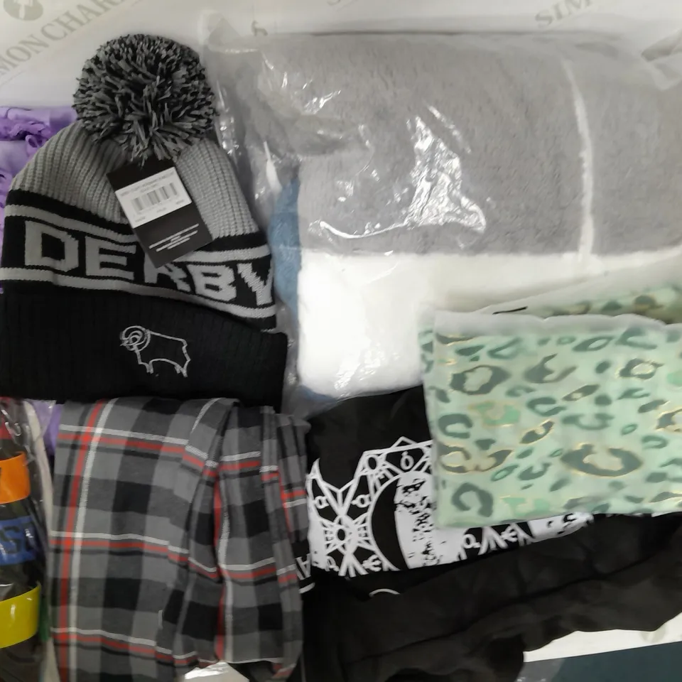 LARGE BOX OF ASSORTED CLOTHING ITEMS IN VARIOUS COLOURS AND SIZES INCLUDING TROUSERS , TOPS AND JUMPERS 