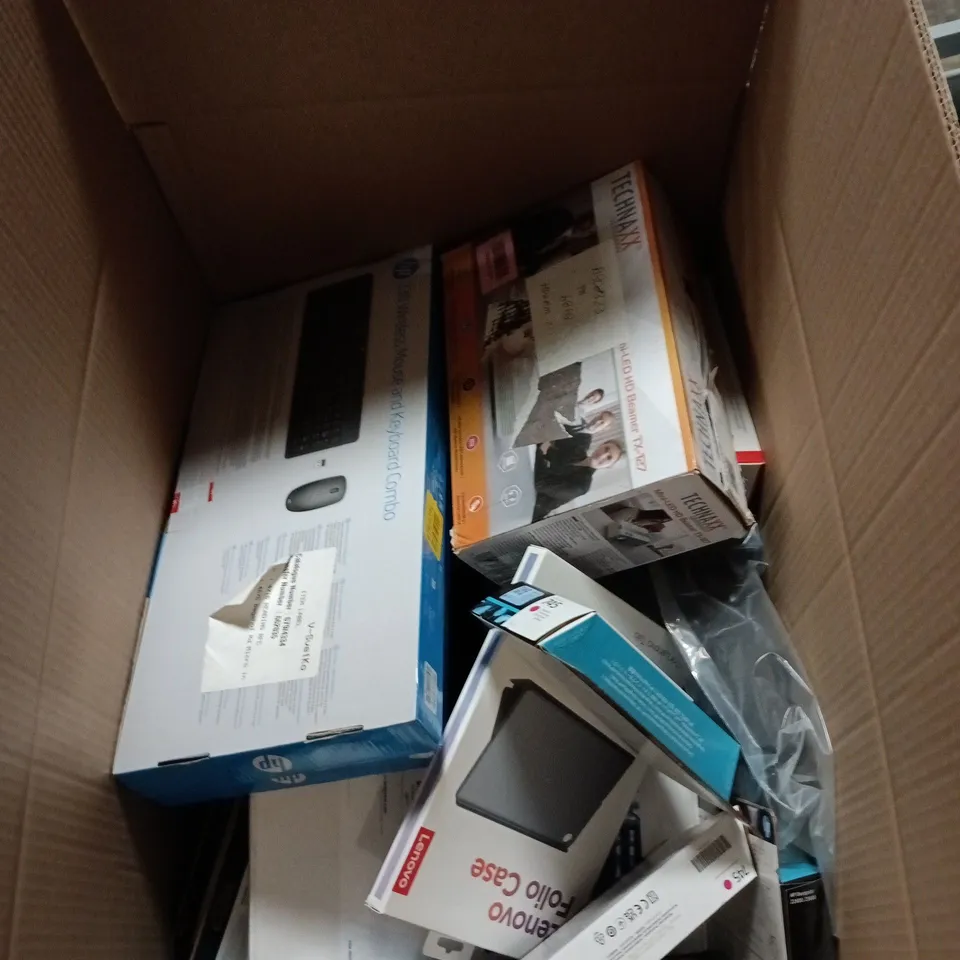 BOX OF APPROXIMATELY 25 ASSORTED ITEMS TO INCLUDE LENOVO FOLIO CASE, HP PRINTER CARTRIDGE, TECHNAXX HD BEAMER ETC