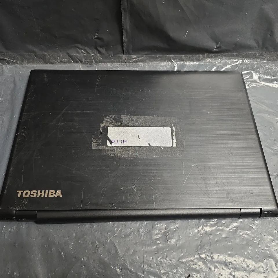TOSHIBA SATELLITE PRO R50-C LAPTOP 
