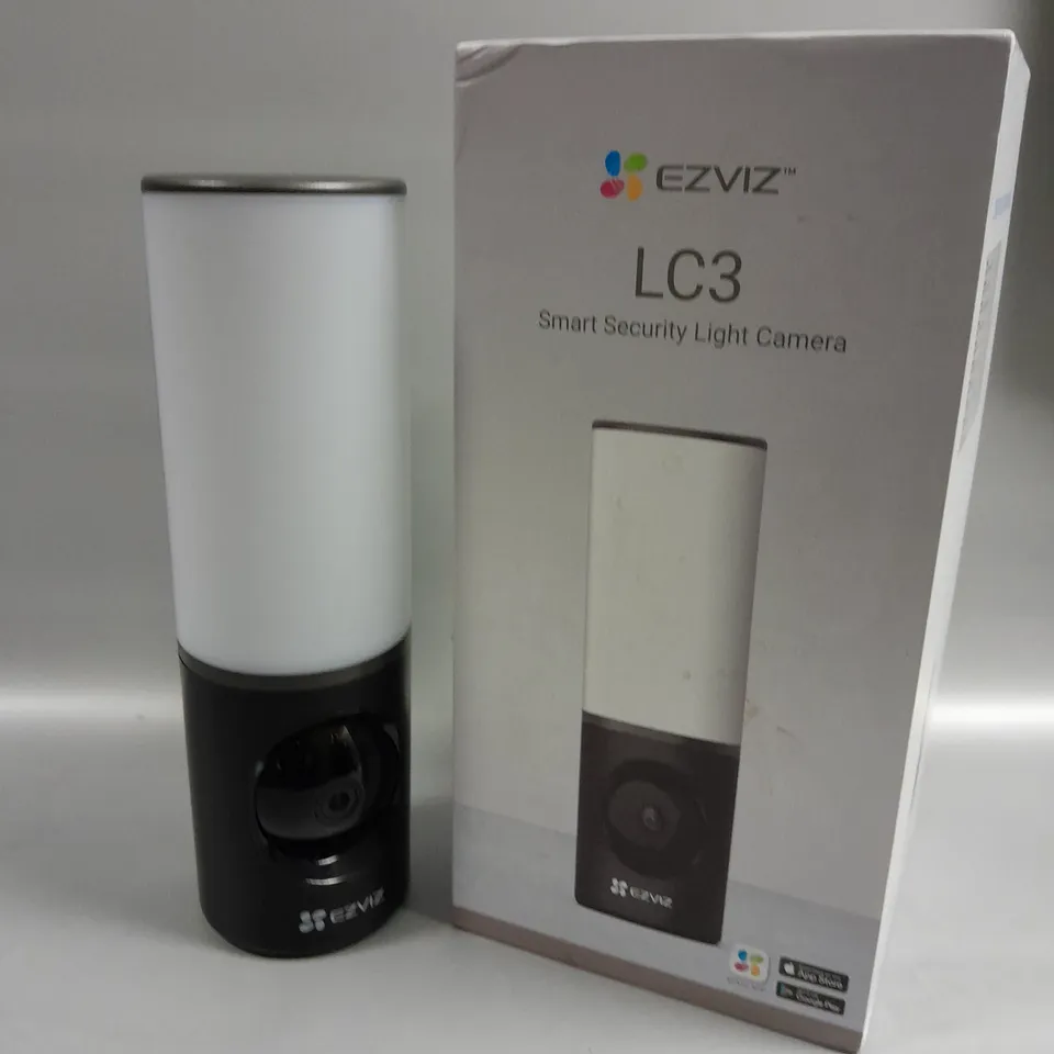 BOXED EZVIZ LC3 SMART SECURITY LIGHT CAMERA 
