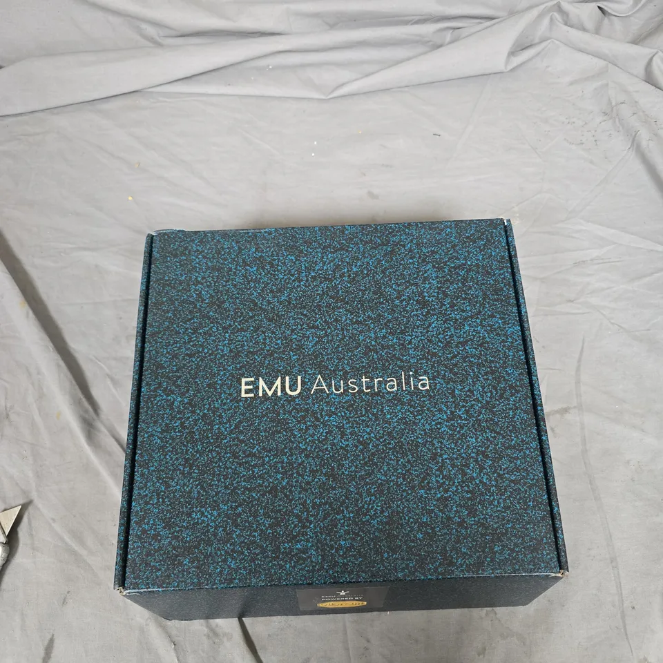 EMU AUSTRALIA WOODROFFE BOOTS BLACK UK 6 (W13095)