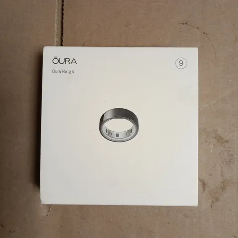 SEALED OURA RING 4TH GENERATION SMART HEALTH AND SLEEP TRACKER - SIZE 9