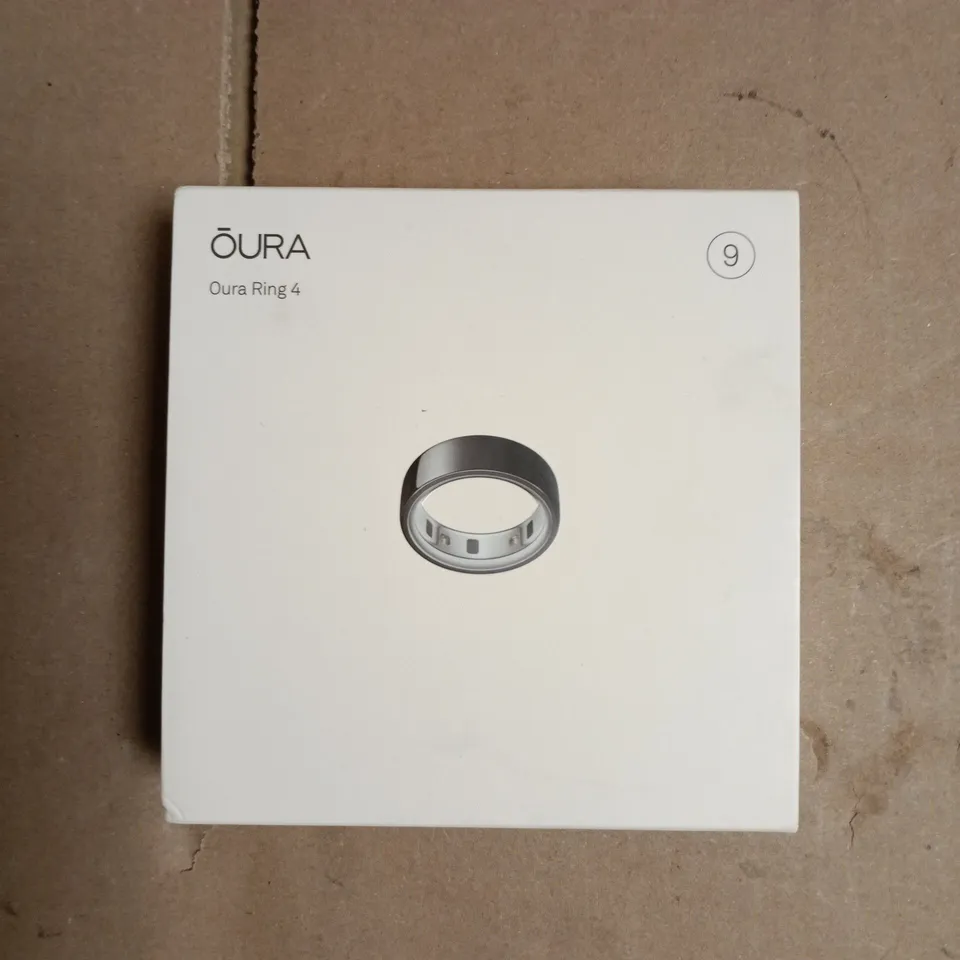 SEALED OURA RING 4TH GENERATION SMART HEALTH AND SLEEP TRACKER - SIZE 9