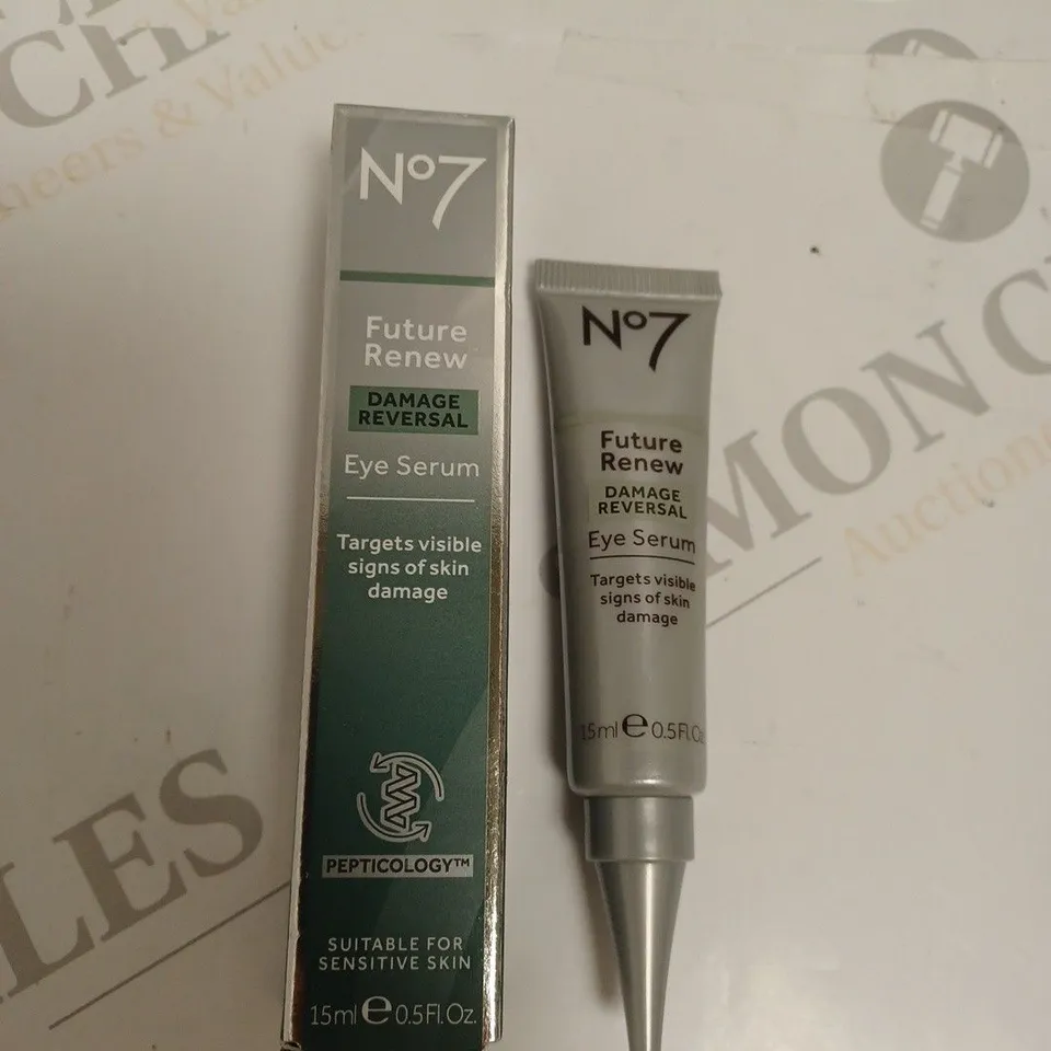BOX OF APPROX 6 NO.7 FUTURE RENEW DAMAGE REVERSAL SET TO INCLUDE NIGHT CREAM, SPF 40 DAY CREAM, EYE SERUM, ETC. 