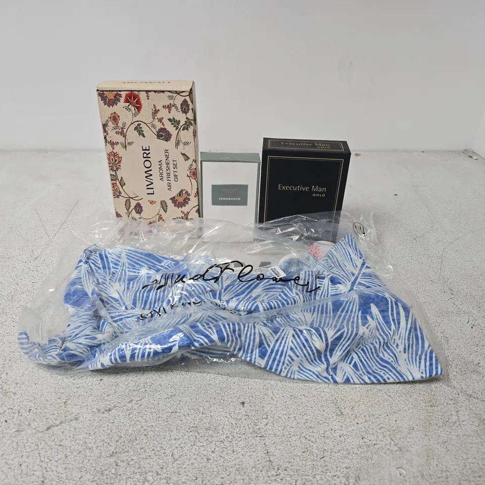 BOX OF APPROXIMATELY 20 ASSORTED ITEMS TO INCLUDE THE GRAND COLLECTION, EXECUTIVE MAN GOLD, MUDFLOWER CLOTHING, LIVMORE AROMA GIFT SET ETC