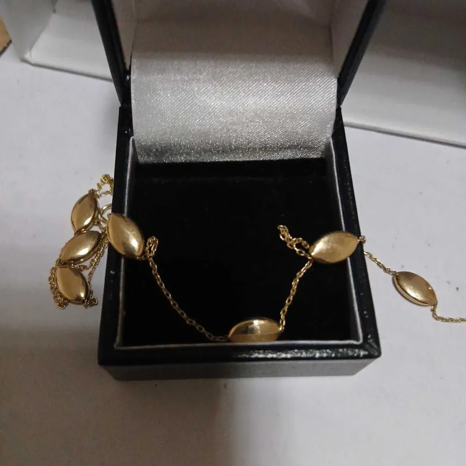 STEEL BY DIAMONIQUE CHAIN LINK BRACELET WITH HEART CHARM STAINLESS STEEL 