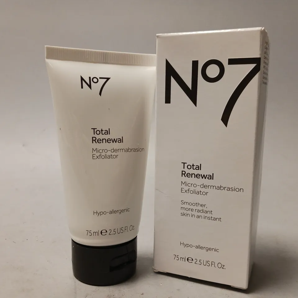 BOXED NO7 TOTAL RENEWAL MICRO-DERMABRASION EXFOLIATOR HYPO-ALLERGENIC (75ml)