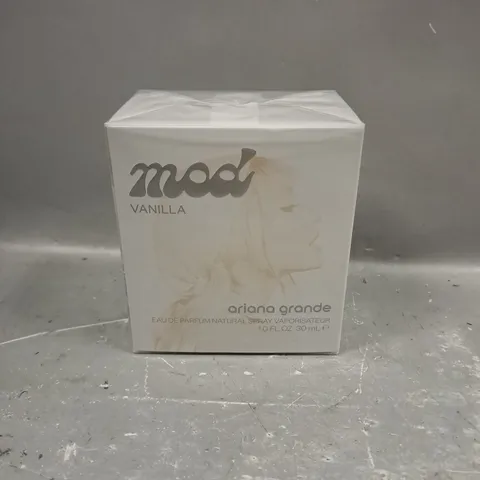 BOXED AND SEALED MOD VANILLA ARIANA GRANDE EAU DE PARFUM 30ML