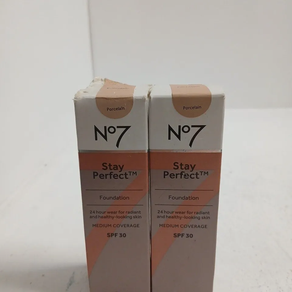 NO7 STAY PERFECT FOUNDATION SPF30 – PORCELAIN (SET OF 2)