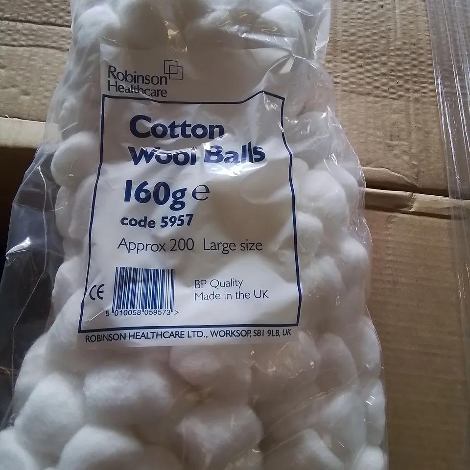 PALLET OF 14 CASES EACH CONTAINING 20 BAGS OF APPROXIMATELY 200 LARGE COTTON WOOL BALLS