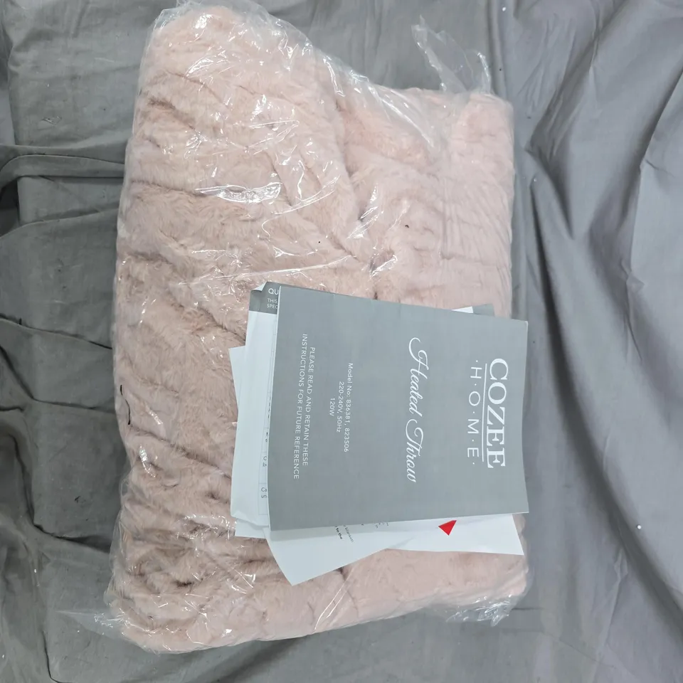 COZEE HOME LUXURY RUCHED FAUX FUR AND VELVETSOFT HEATED THROW