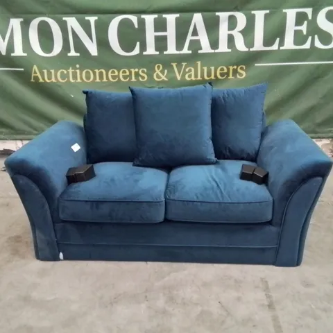 QUALITY DESIGNER 2 SEATER CRUSHED VELVET STYLE UPHOLSTERED BLUE SOFA
