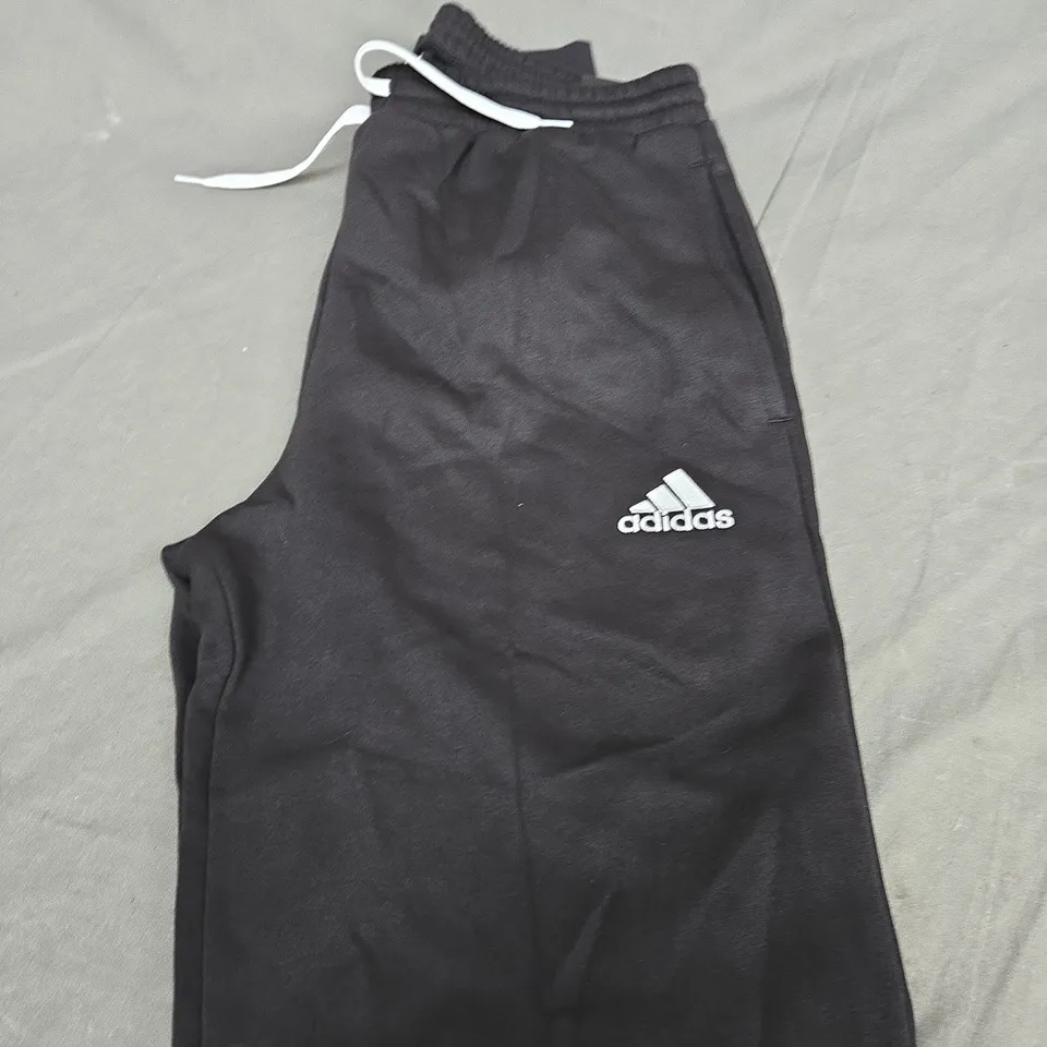 ADIDAS LOGO TRACKSUT BOTTOMS SIZE UNSPECIFIED