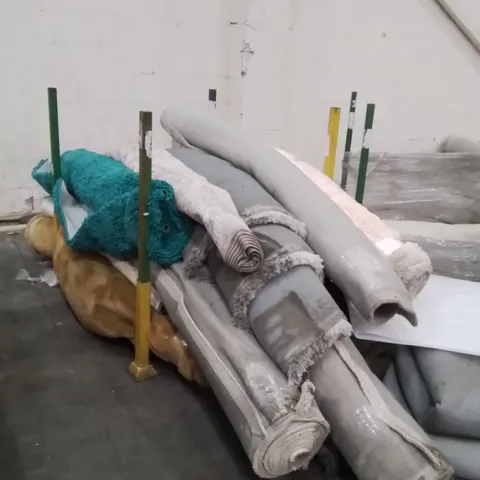 STILLAGE OF APPROXIMATELY 15 QUALITY DESIGNER AREA RUGS 