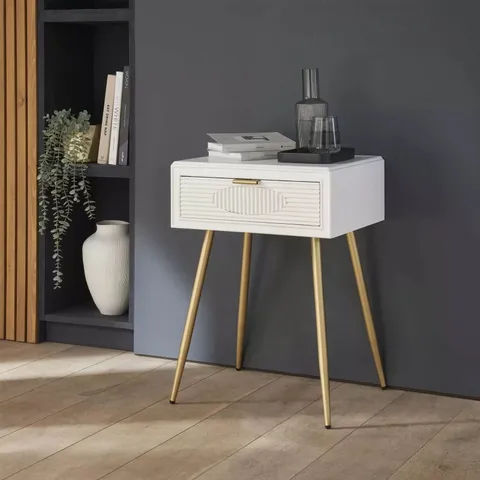 BRAND NEW HOMES DIRECT 365 ADDISON 1 DRAWER WHITE BEDSIDE TABLE