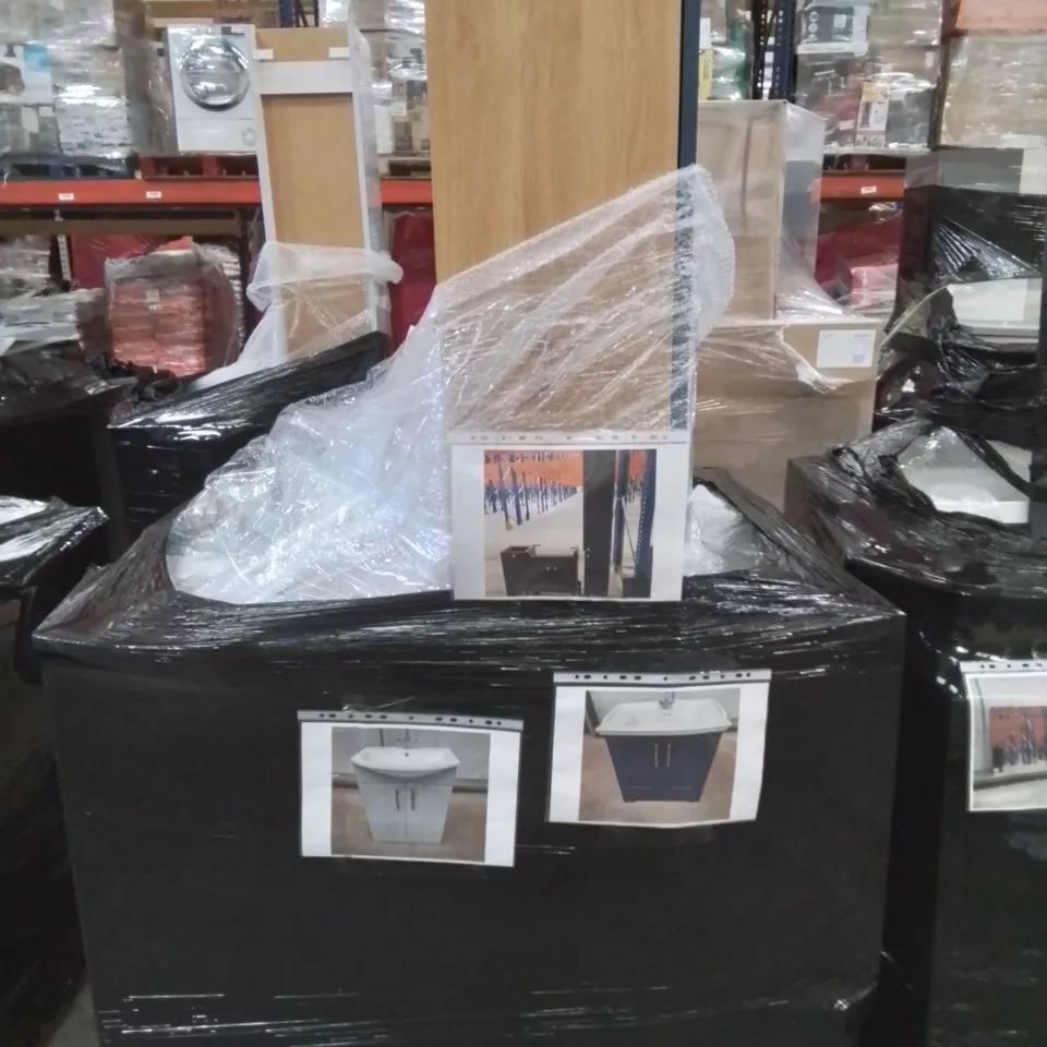 PALLET OF ASSORTED BATHROOM CABINETS AND FITTINGS 