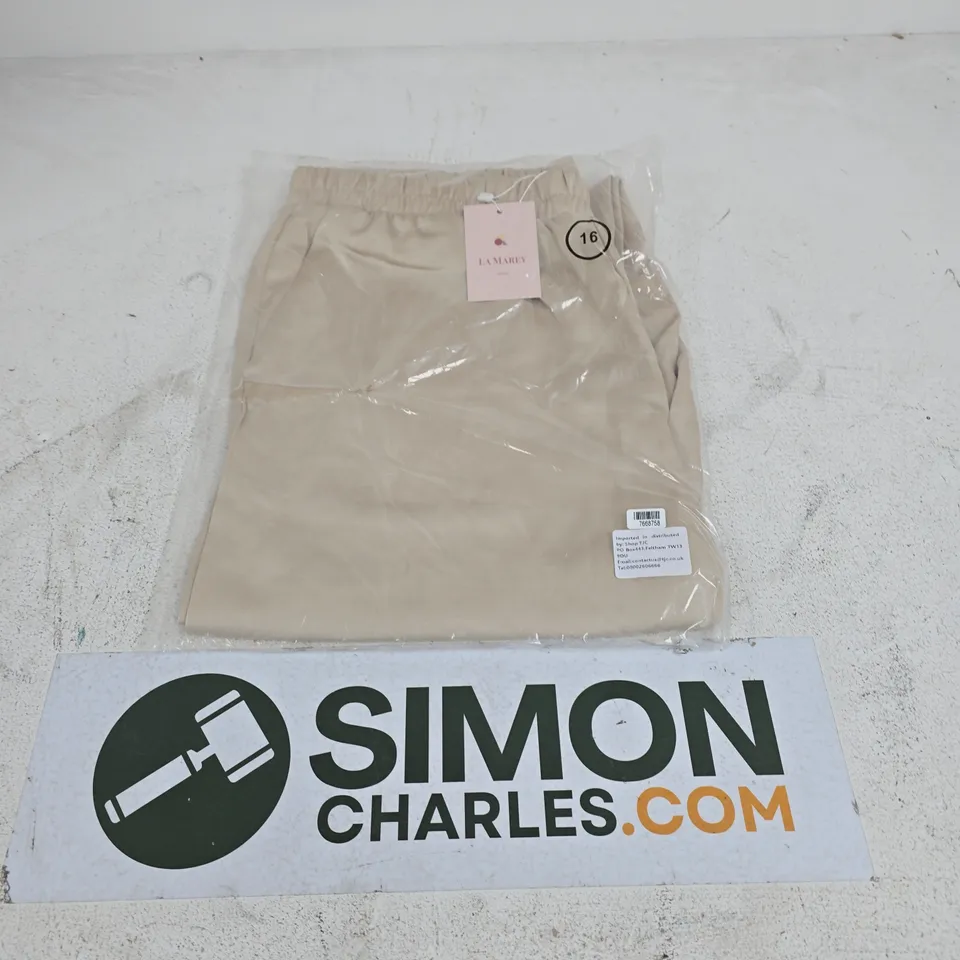 APPROXIMATELY 40 LA MAREY BEIGE TROUSERS - 16