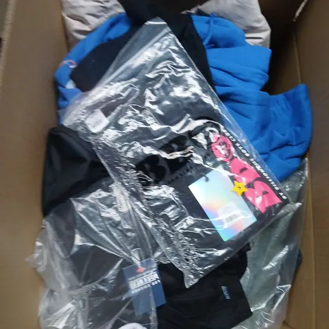 LARGE BOX OF ASSORTED CLOTHING ITEMS IN VARIOUS SIZES, STYLES AND COLOUR 