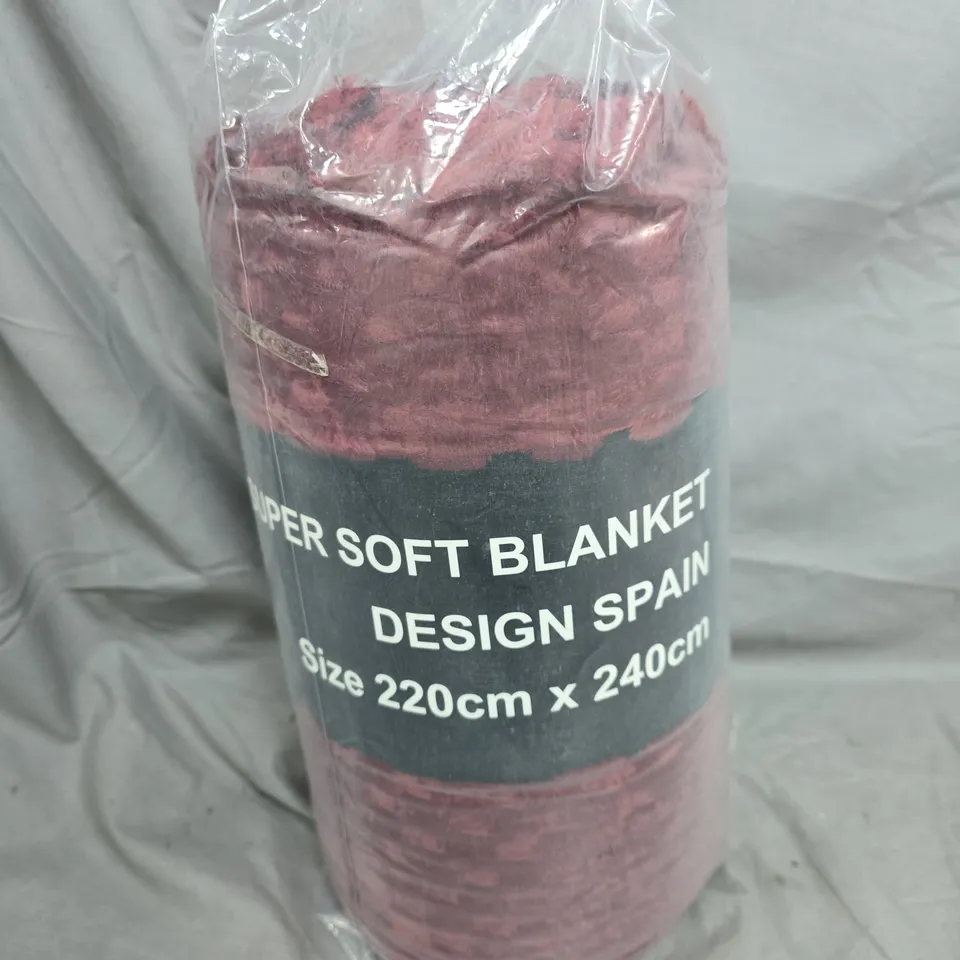 DESIGN SPAIN SUPER SOFT BLANKET - 220 X 240CM 