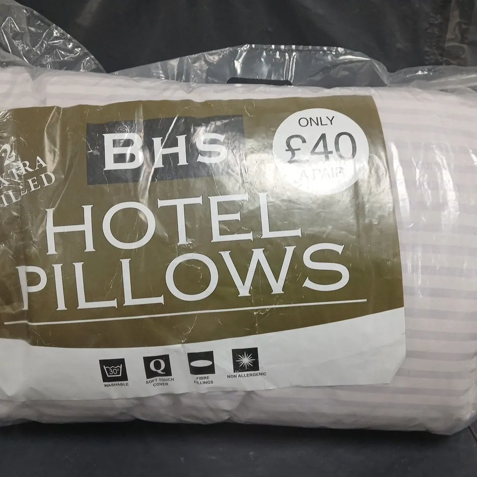 PAIR OF EXTRA FILLED HOTEL PILLOWS