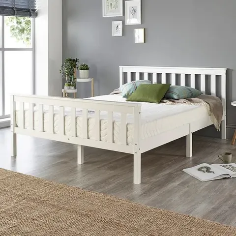 BOXED ASPIRE ATLANTIC WOOD BED FRAME IN WHITE, SIZE SUPER KING (2 BOXES)