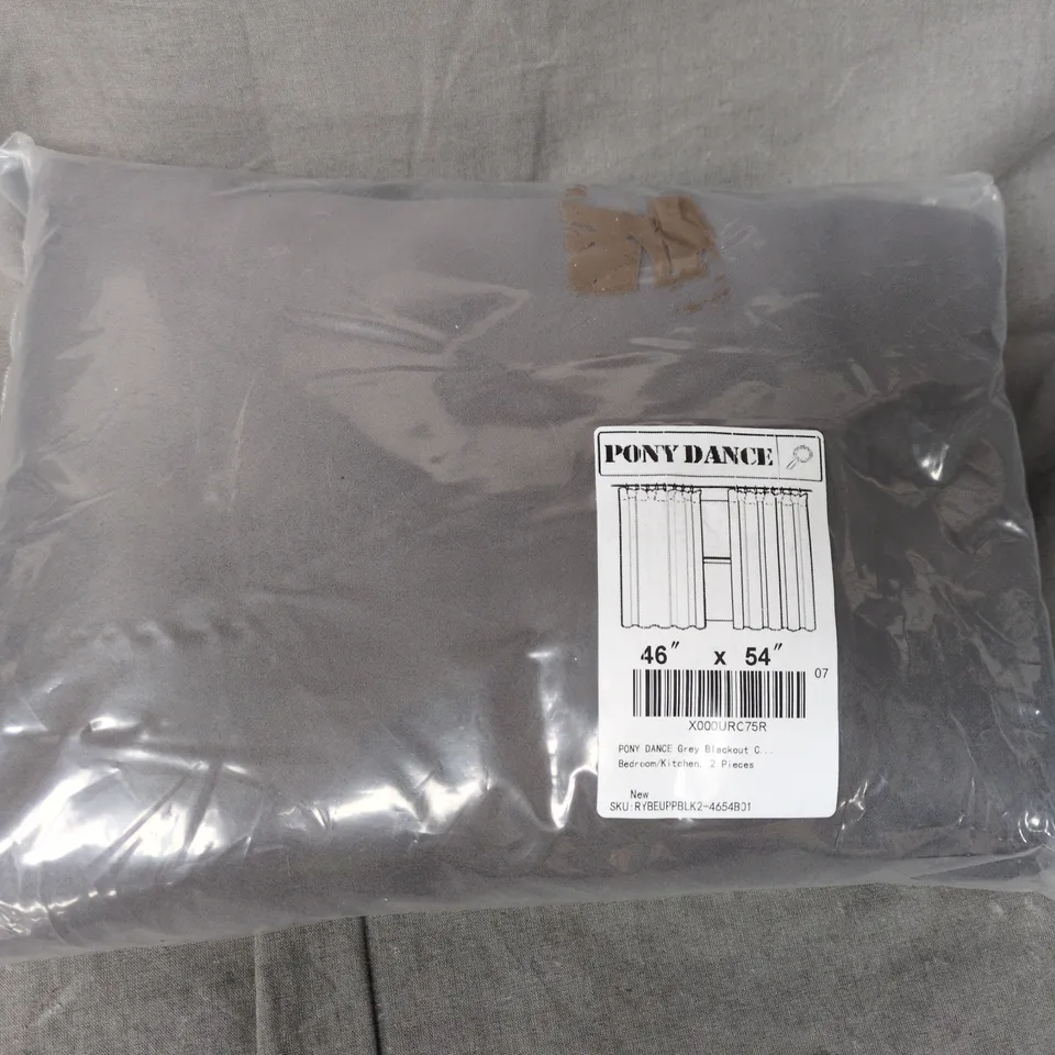 PONY DANCE BEDROOM/KITCHEN BLACKOUT CURTAINS IN GREY (46" X 54")