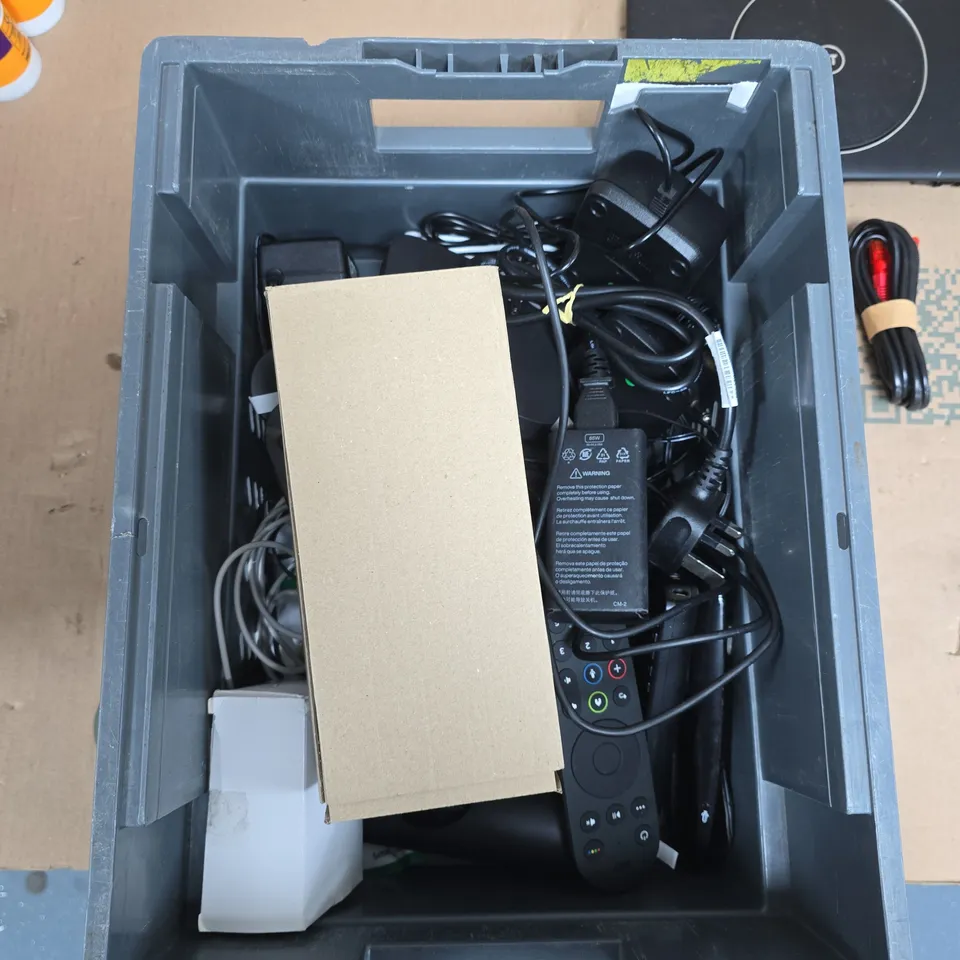 APPROXIMATELY 15 ASSORTED HOUSEHOLD PRODUCTS TO INCLUDE WIFI ROUTERS, TV REMOTES, POWER CABLES ETC 