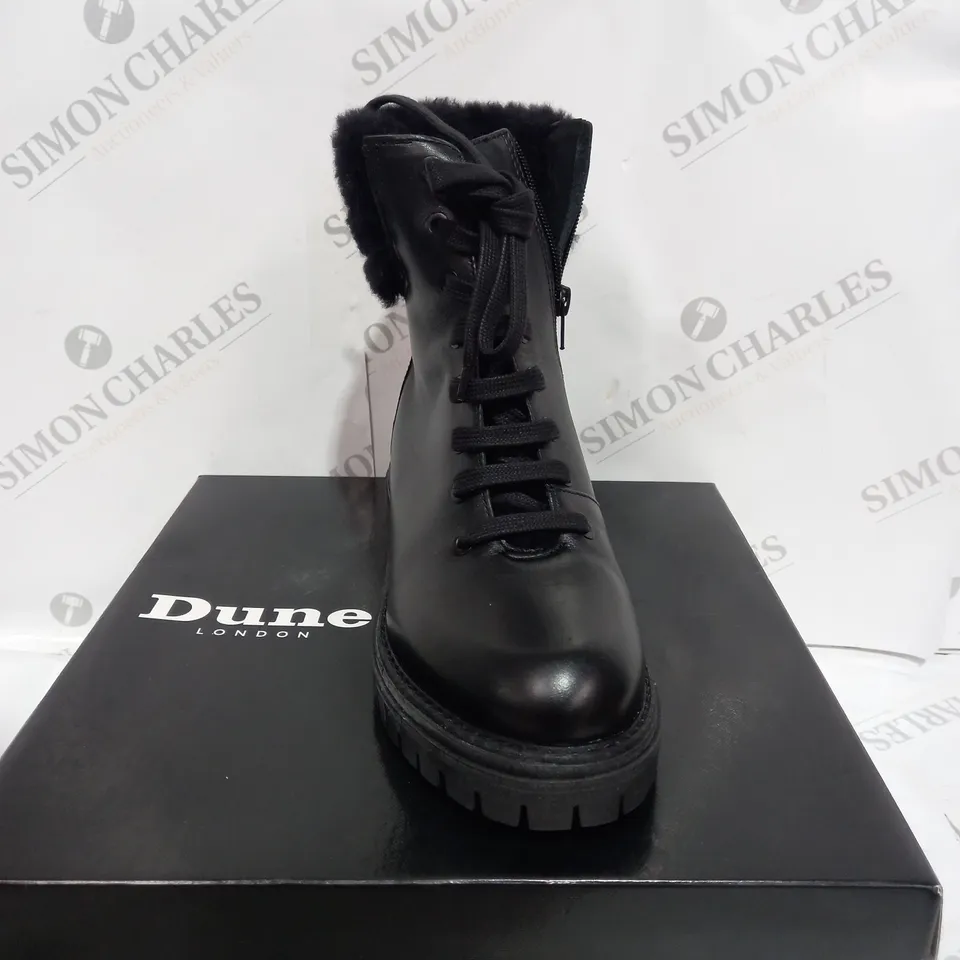 BOXED PAIR OF DUNE LACE UP BOOTS IN BLACK - SIZE 6