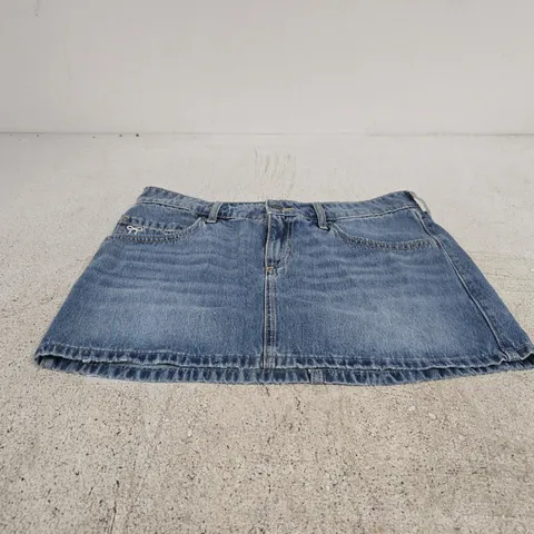 HOLLISTER BLUE DENIM SKIRT W30