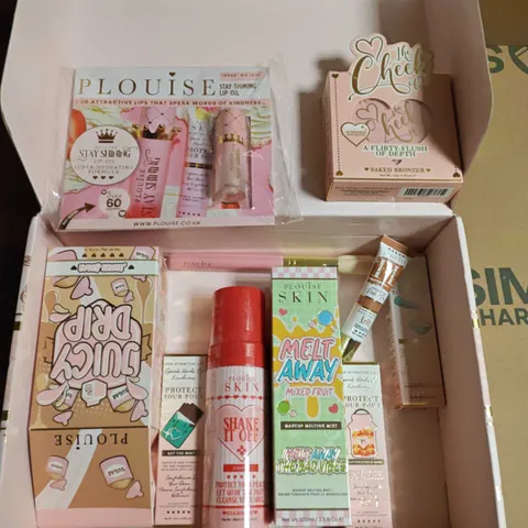 LOT OF APPROXIMATELY 10 ASSORTED PLOUISE COSMETIC ITEMS TO INCLUDE BAKED BRONZER, MELING MIST AND MAKE UP BRUSH 