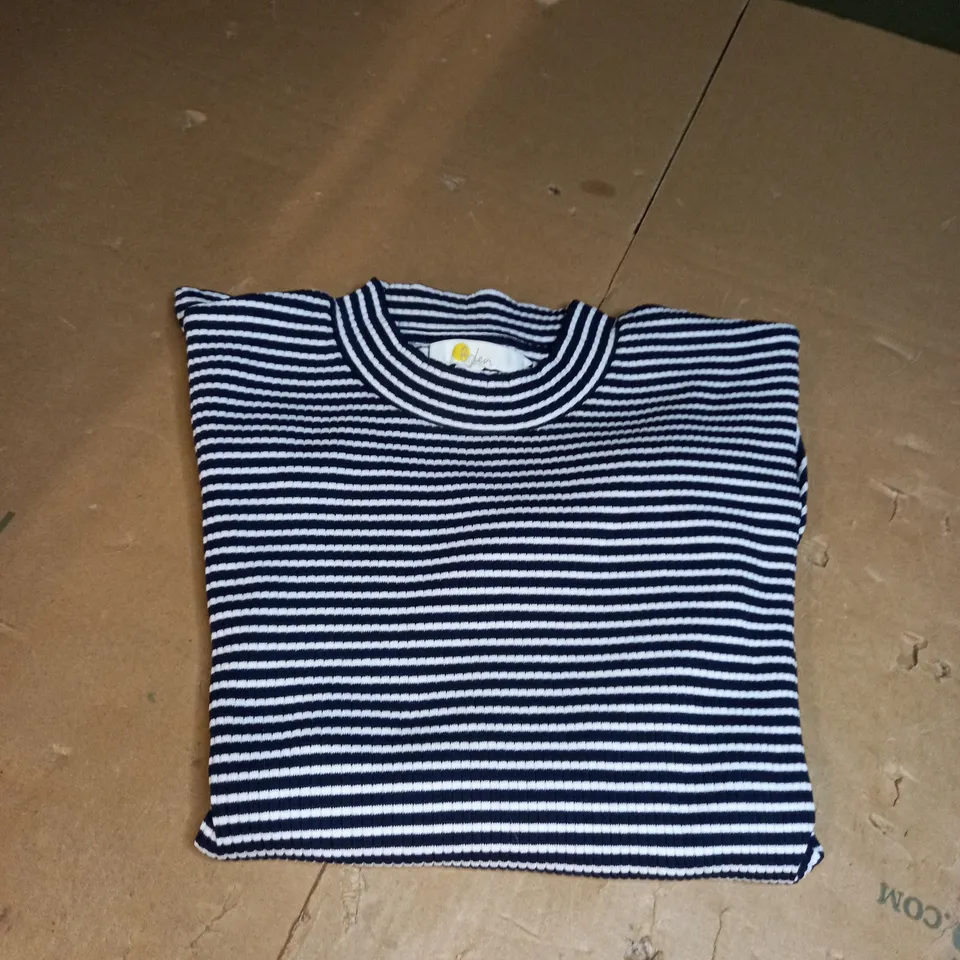 BODEN NAVY BLUE/WHITE STRIPPED TEE SIZE 8