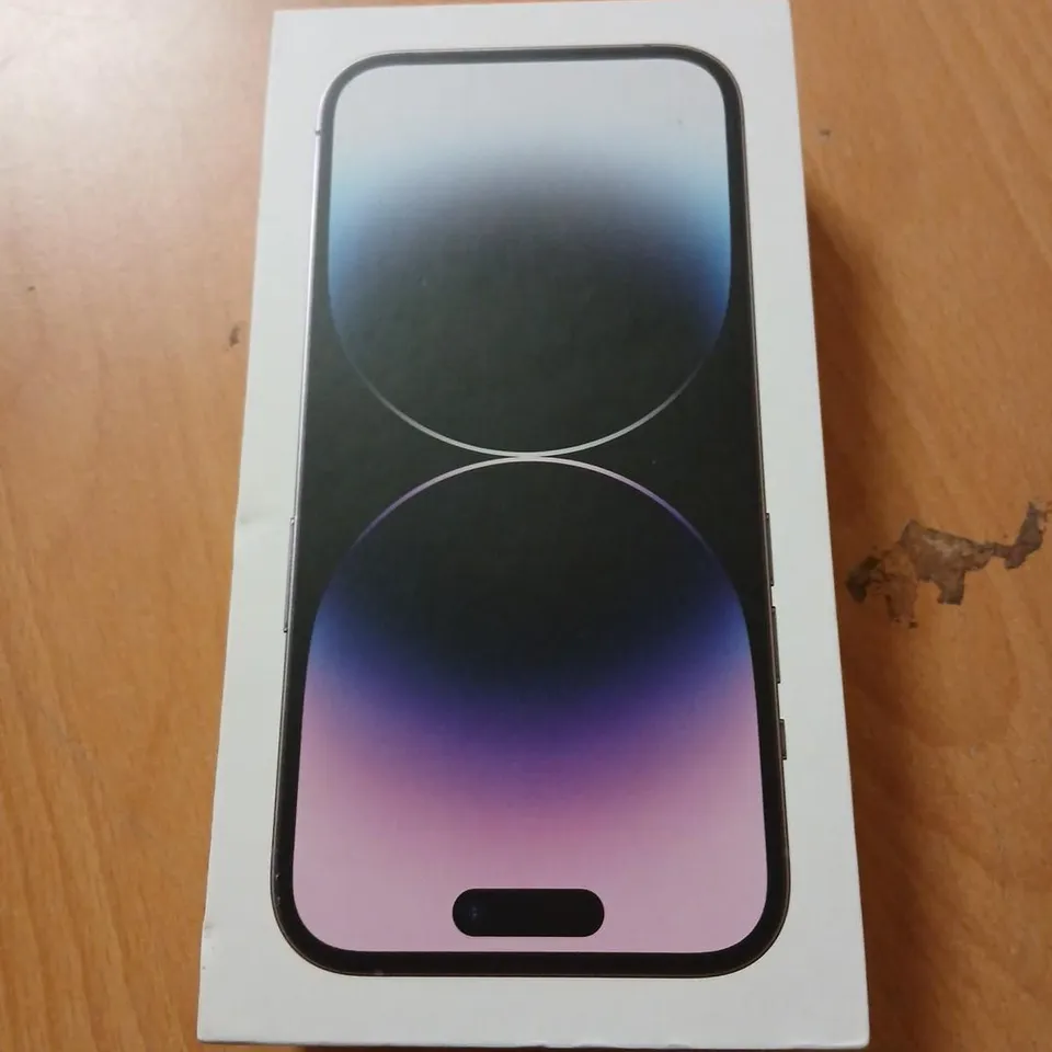 APPLE IPHONE 14 PRO 128GB DEEP PURPLE – BOXED WITH USB-C TO LIGHTNING CABLE (BACK GLASS CRACKED)