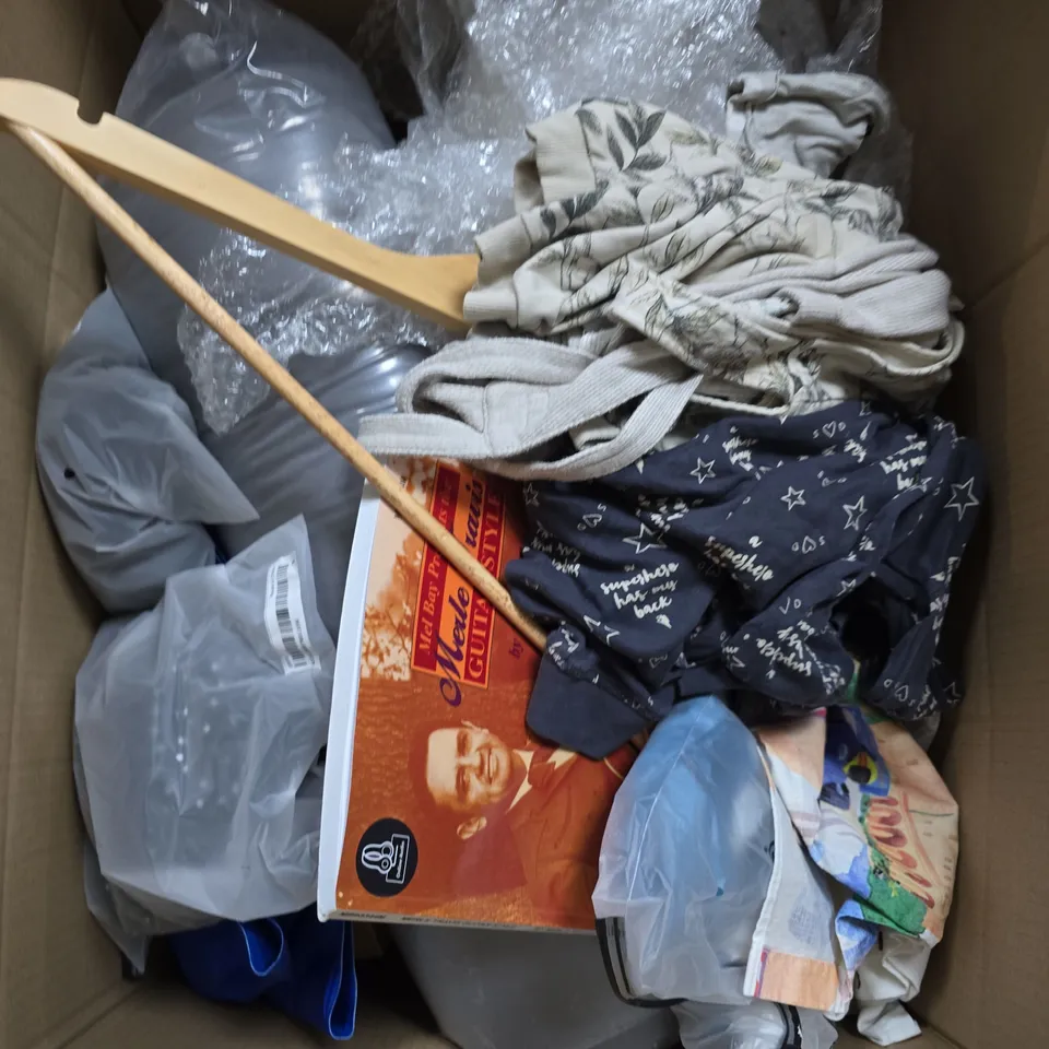 LARGE BOX OF APPROX 15 ASSORTED ITEMS