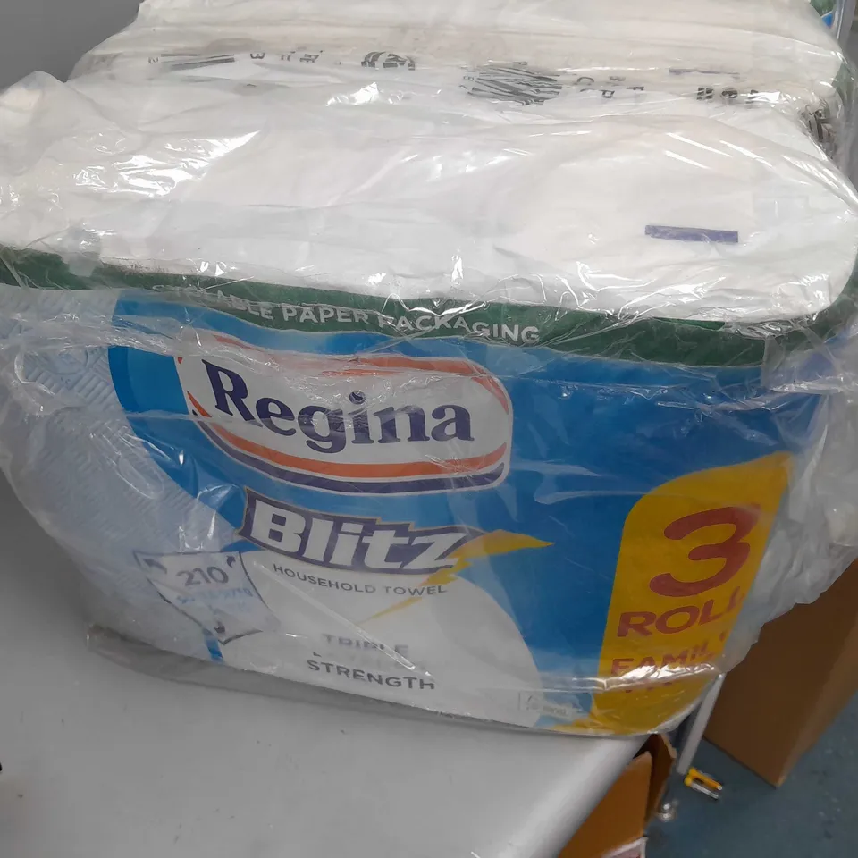 PACK OF 4 X 3 REGINA BLITZ TRIPLE STRENGTH KITCHEN TOWEL