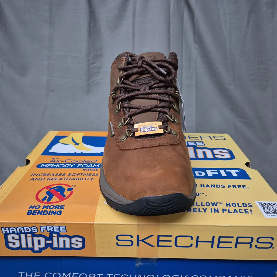 BOXED SKECHERS HANDS FREE SLIP INS BROWN BOOTS - UK 8 